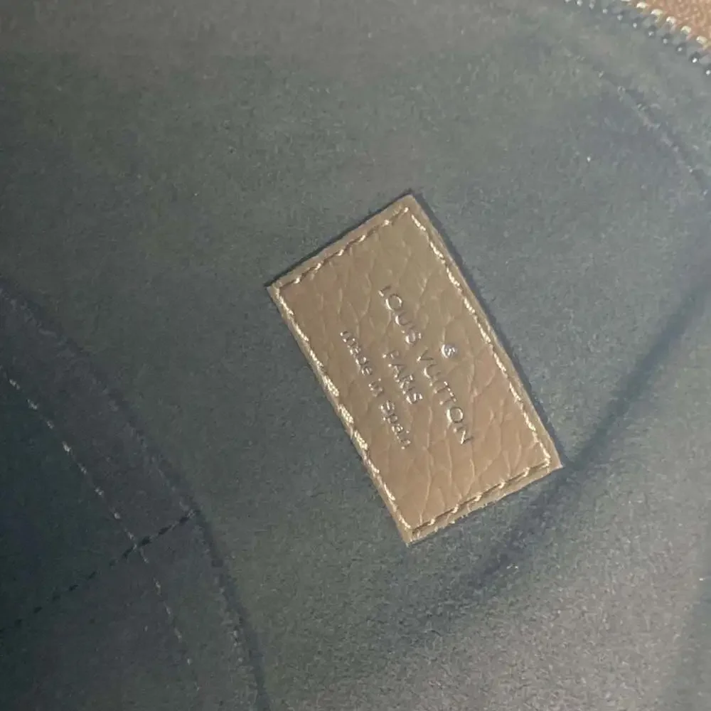 LOUIS VUITTON Brown Leather Tote Bag